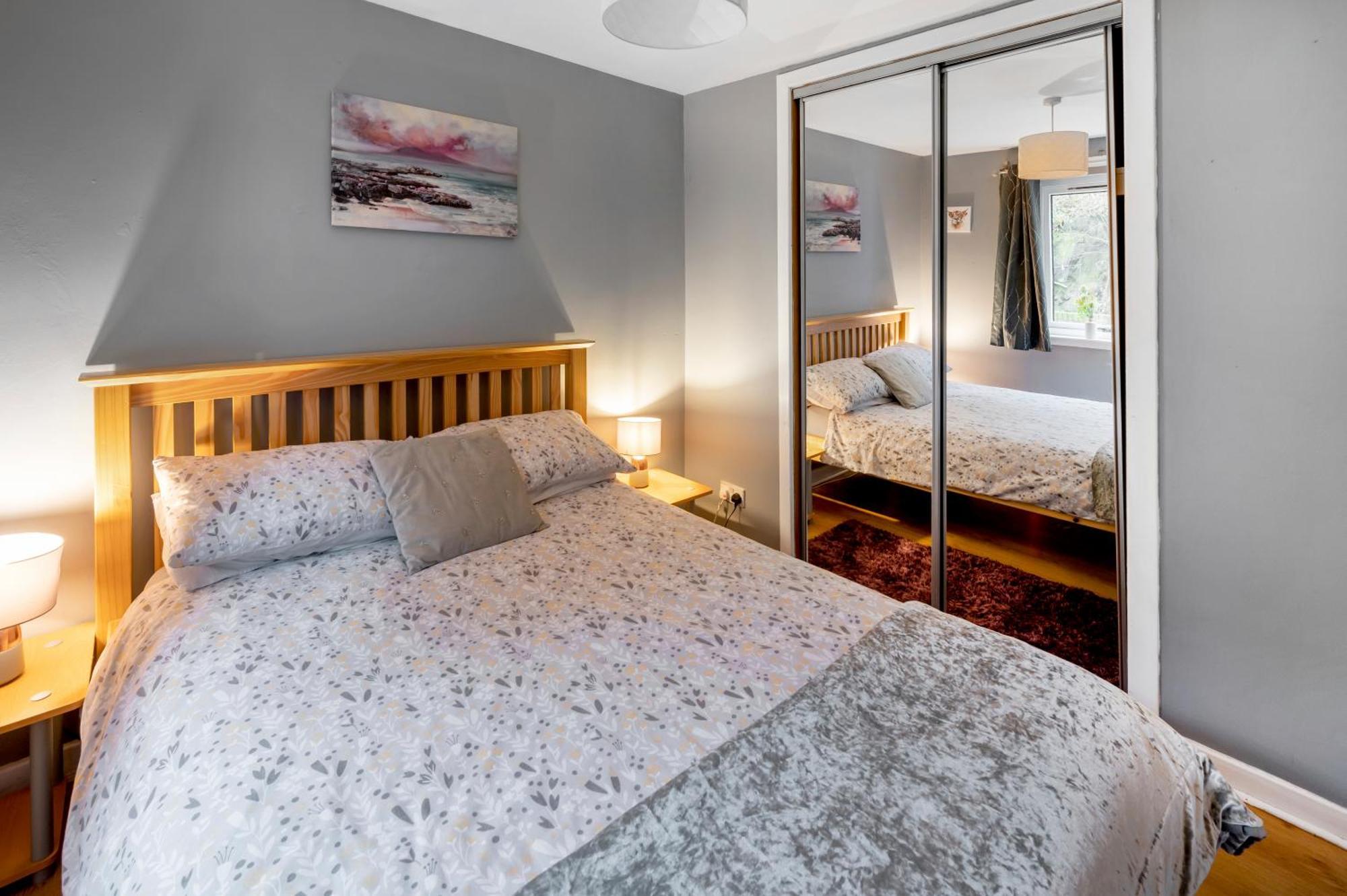 Charming 1Br Apartment Close To Centre With Free Parking Обан Екстер'єр фото