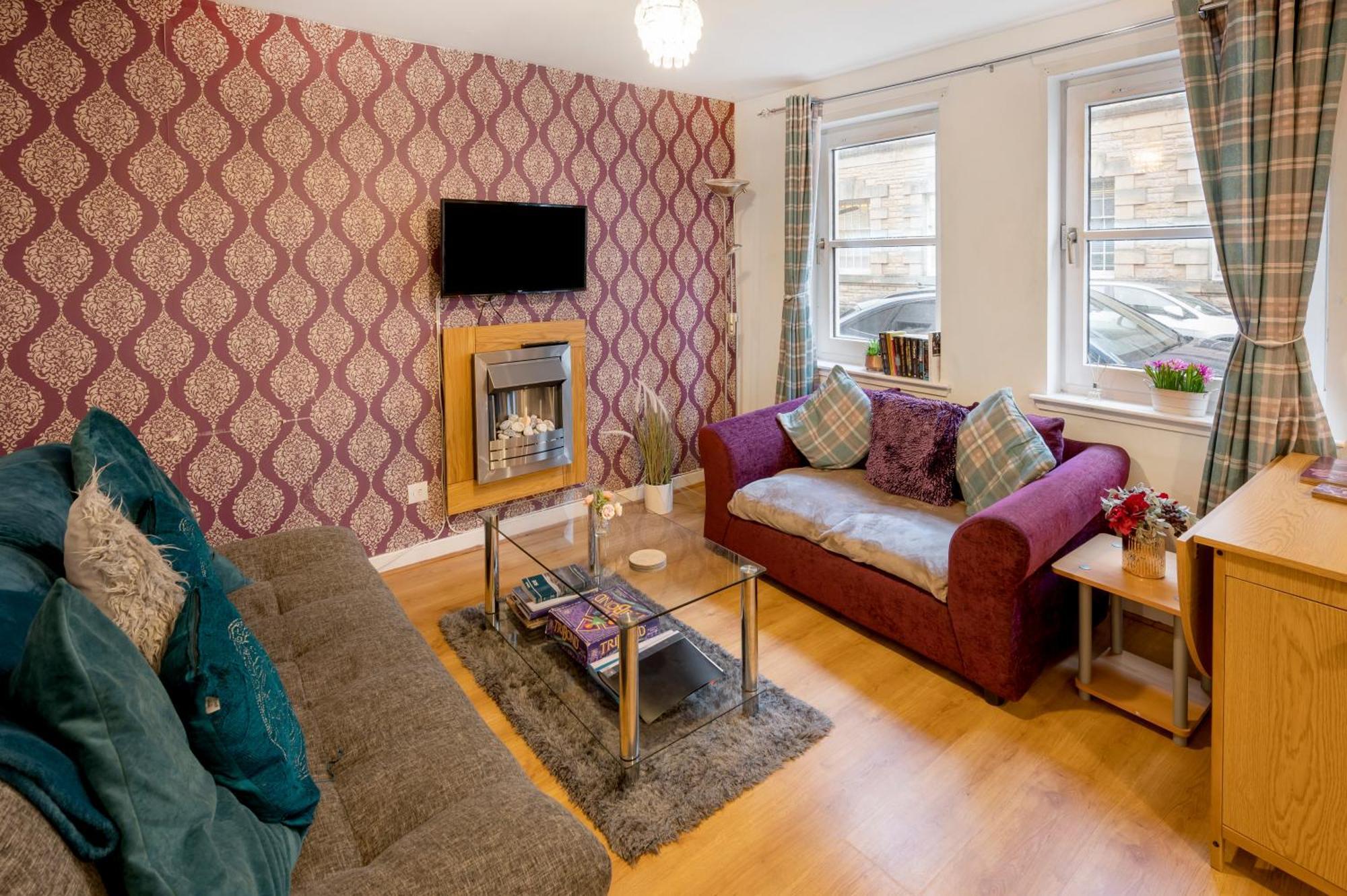 Charming 1Br Apartment Close To Centre With Free Parking Обан Екстер'єр фото